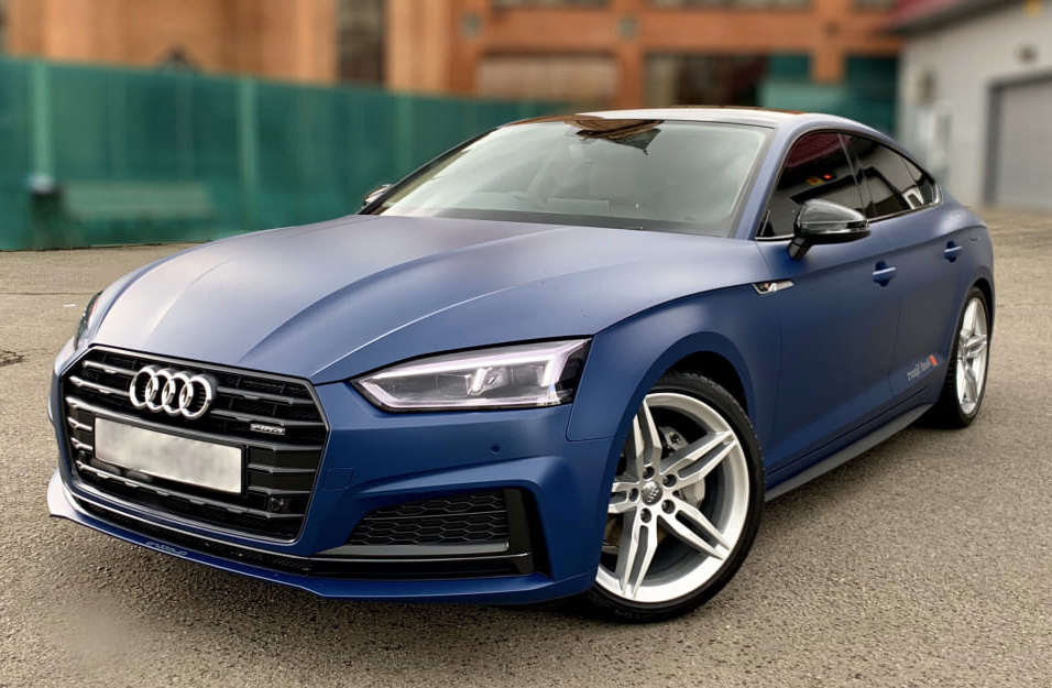 Замена аккумулятора Audi A5