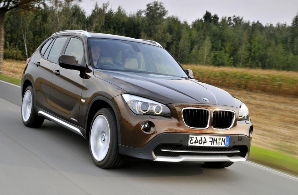 Замена аккумулятора BMW X1