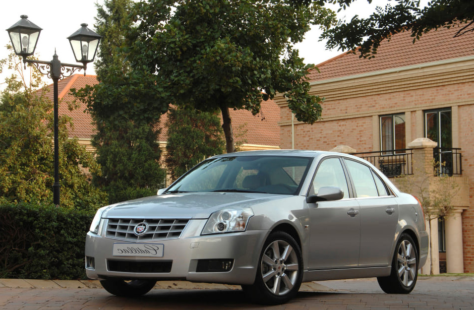 Замена аккумулятора Cadillac Bls
