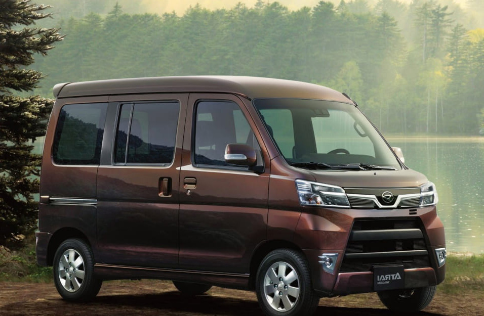 Замена аккумулятора Daihatsu Atrai