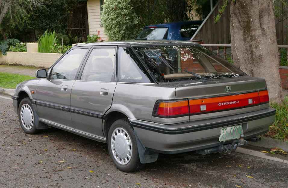 Замена аккумулятора Honda Concerto